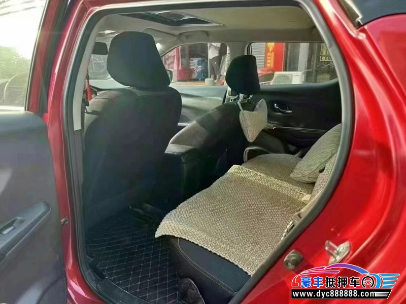 17年日产蓝鸟轿车抵押车出售