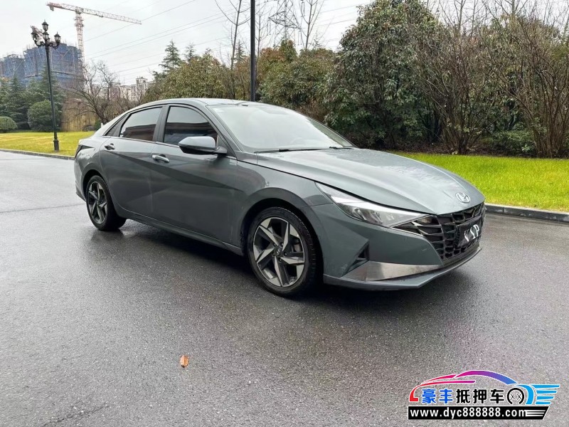 21年现代伊兰特轿车抵押车出售