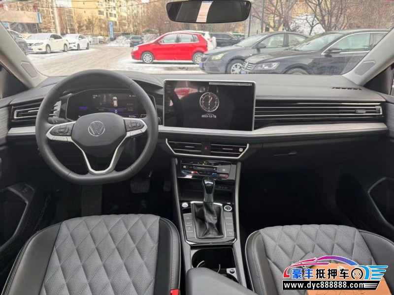 23年大众速腾轿车抵押车出售