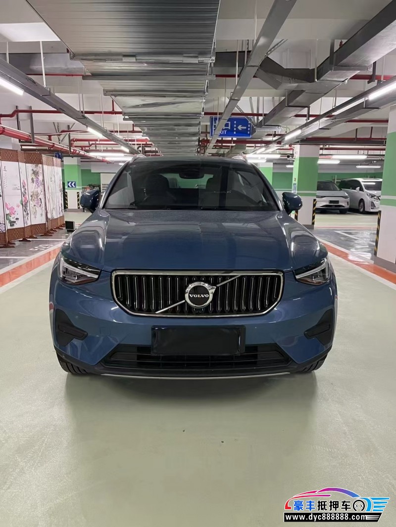 22年沃尔沃XC40轿车抵押车出售