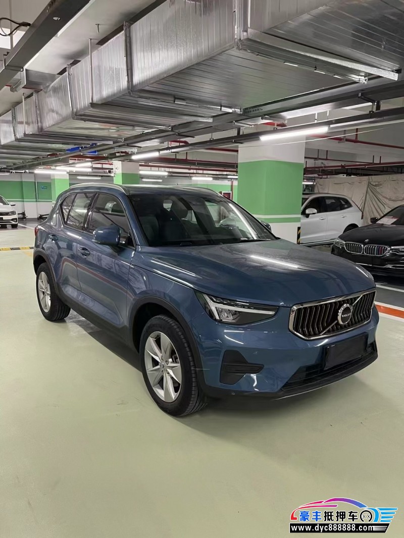 22年沃尔沃XC40轿车抵押车出售