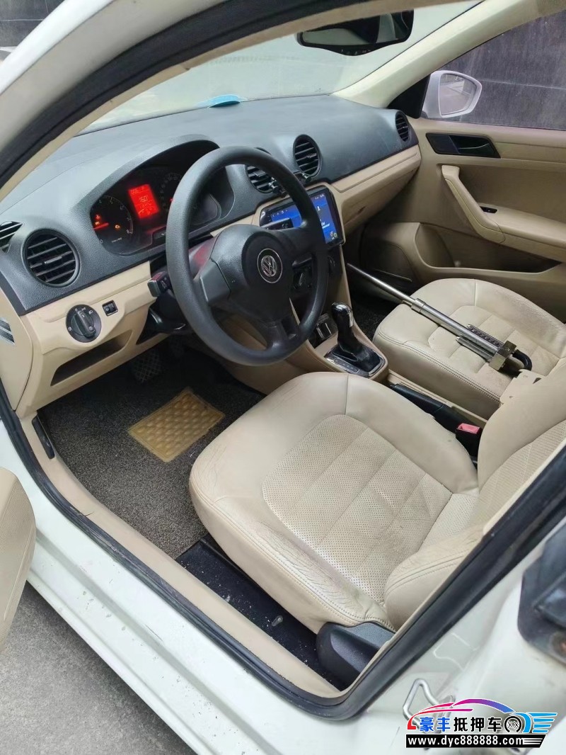 15年大众捷达轿车抵押车出售