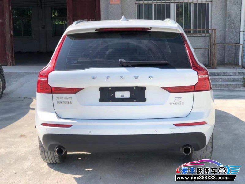 18年沃尔沃XC60轿车抵押车出售