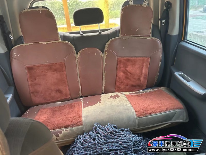 21年东风途逸轿车抵押车出售