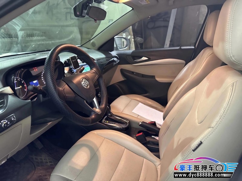 20年别克凯越轿车抵押车出售