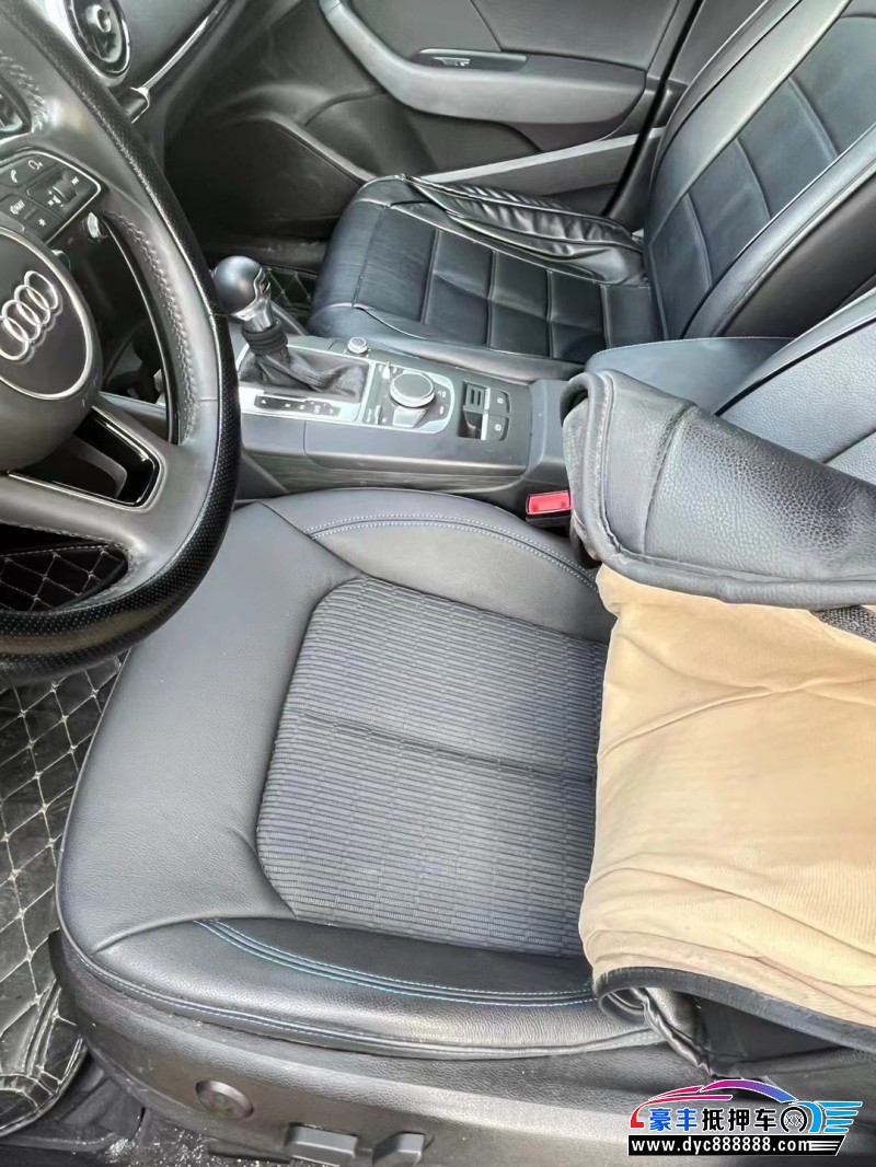 21年奥迪A3轿车抵押车出售