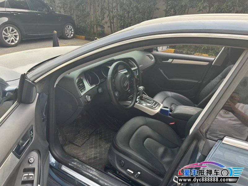 14年奥迪A5轿车抵押车出售