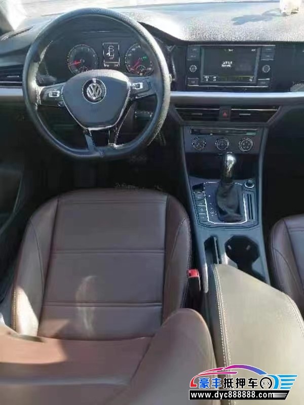 20年大众朗逸轿车抵押车出售