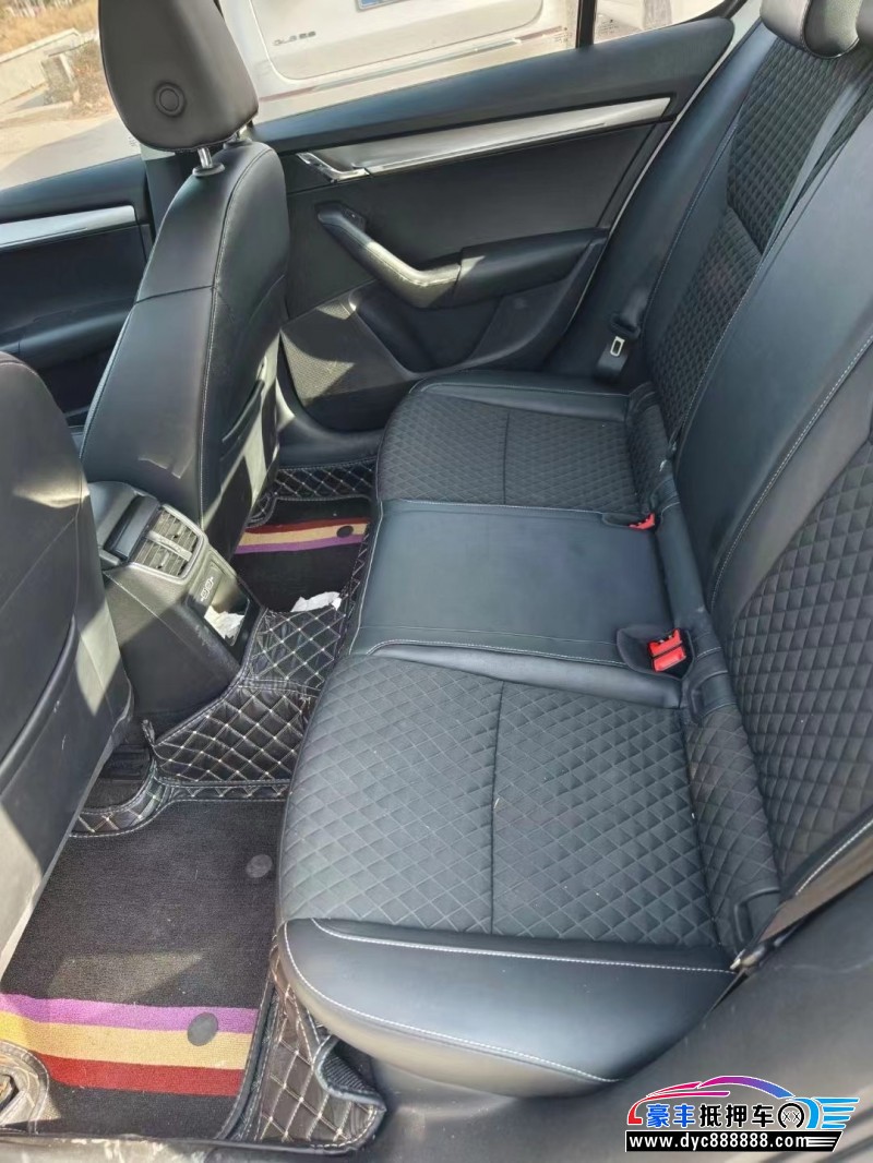 18年斯柯达明锐轿车抵押车出售