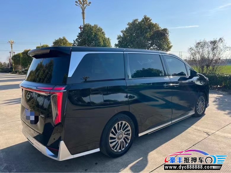 23年传祺M8轿车抵押车出售