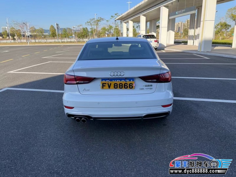 20年奥迪A3轿车抵押车出售