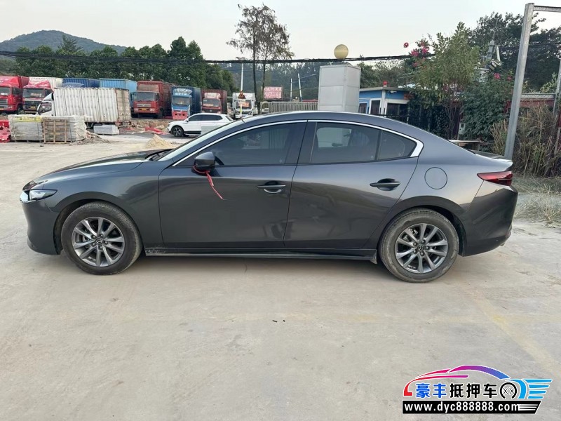 22年马自达昂克赛拉轿车抵押车出售