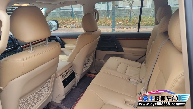 13年丰田兰德酷路泽SUV抵押车出售