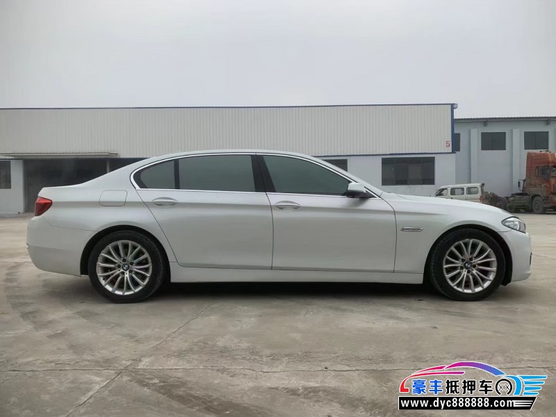 18年宝马5系轿车抵押车出售