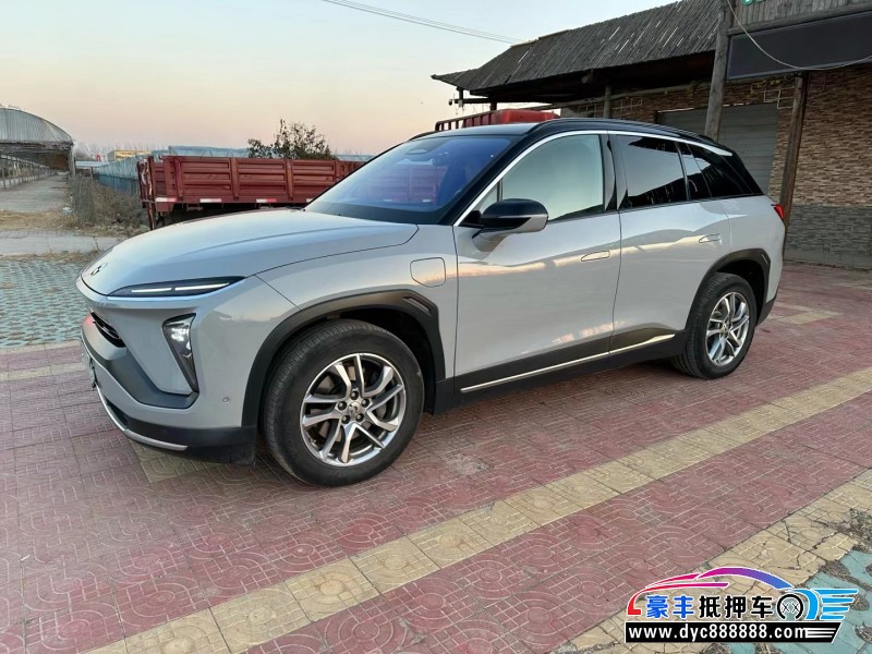 22年蔚来ES6轿车抵押车出售