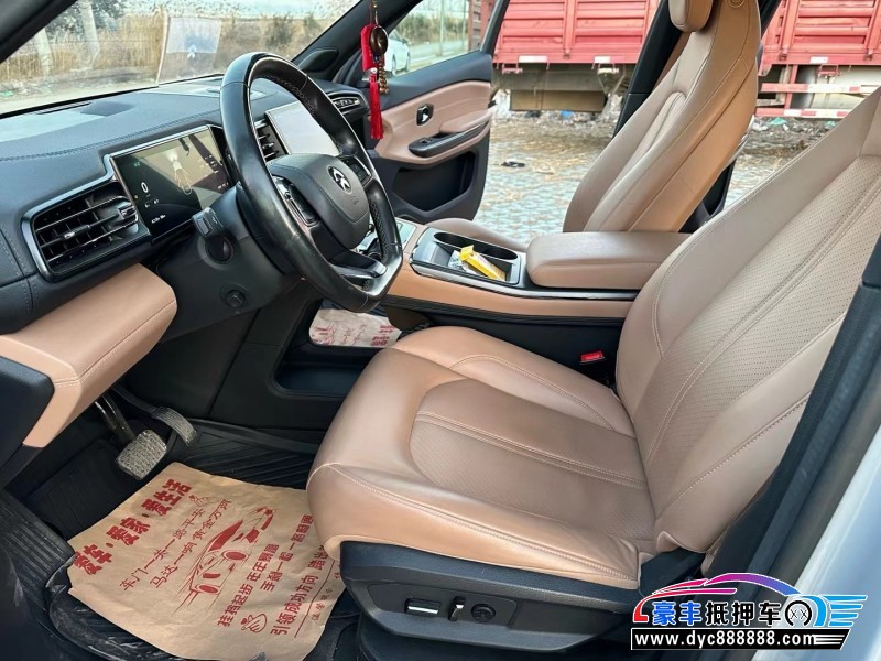 22年蔚来ES6轿车抵押车出售