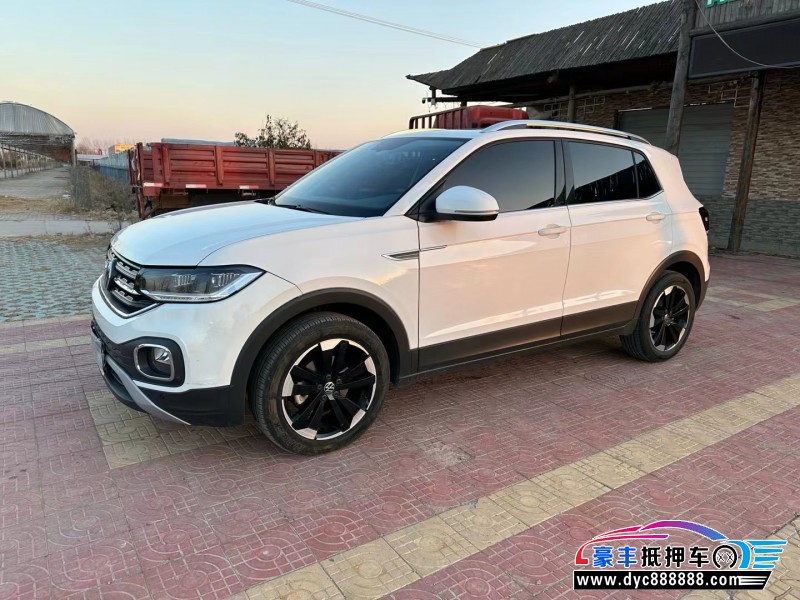 22年大众探影轿车抵押车出售