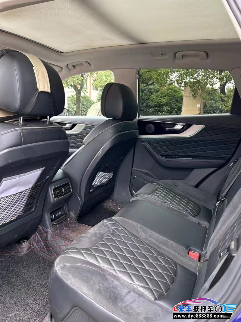 21年红旗HS5轿车抵押车出售