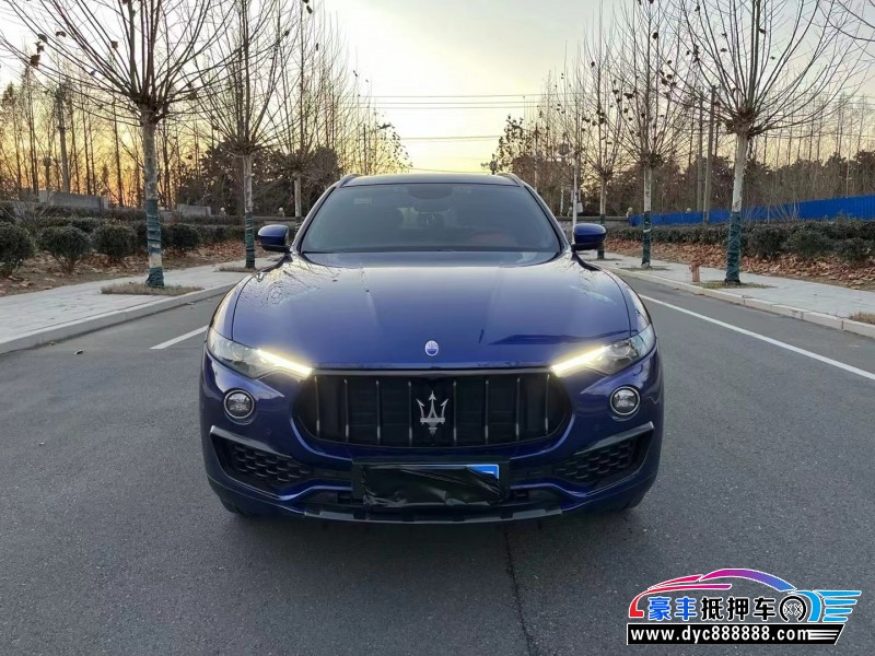 18年玛莎拉蒂莱万特轿车抵押车出售