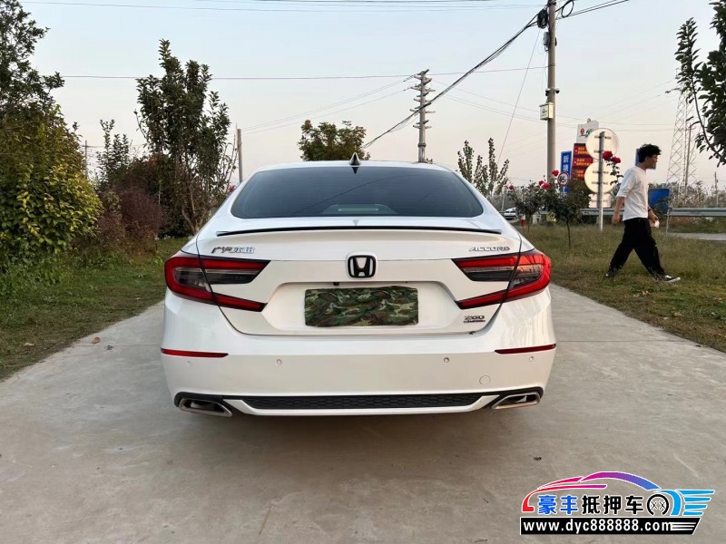 22年本田雅阁轿车抵押车出售