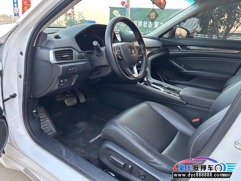 22年本田雅阁轿车抵押车出售