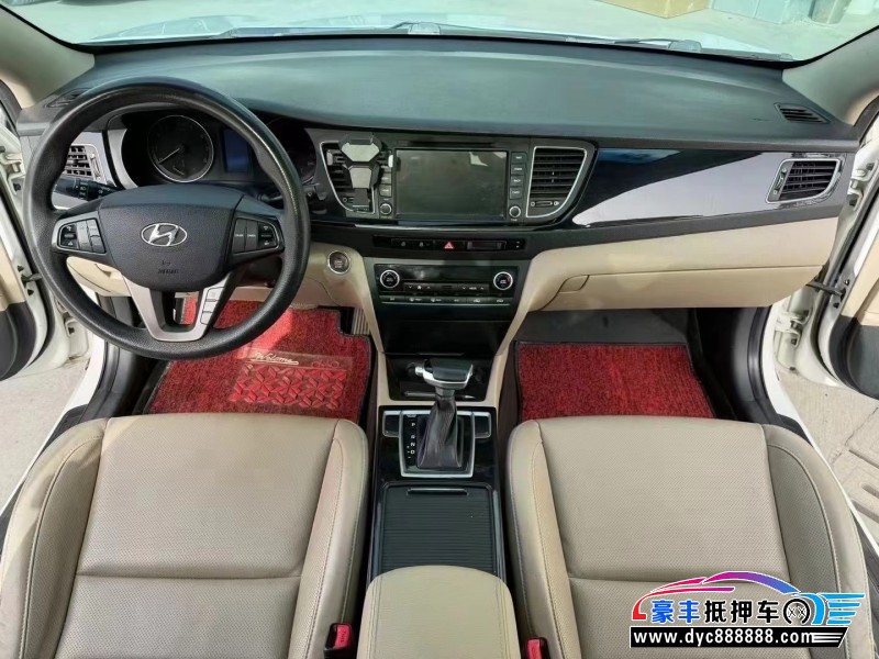 14年现代名图轿车抵押车出售