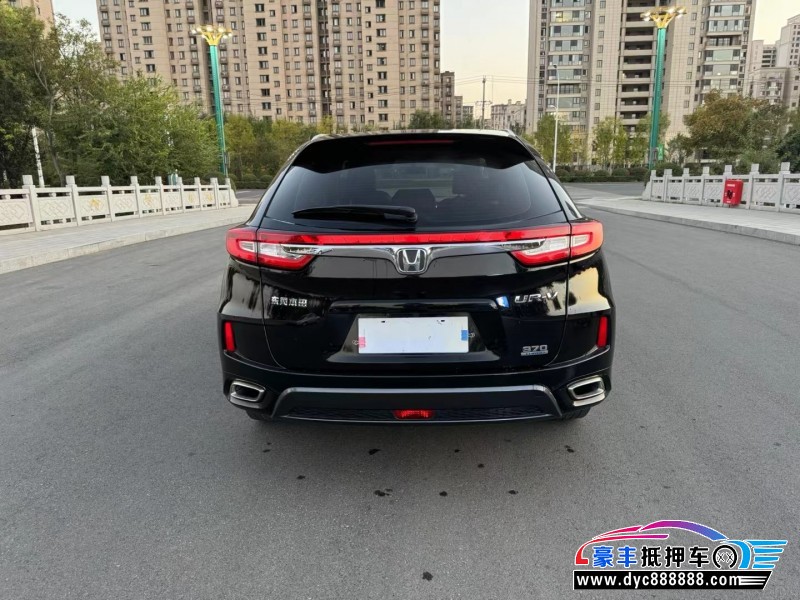 17年本田UR-V轿车抵押车出售