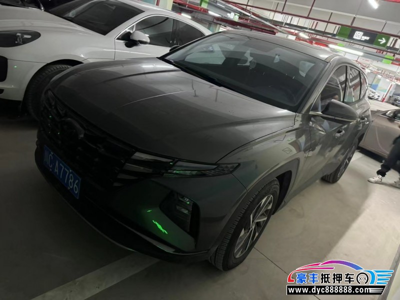 22年现代途胜轿车抵押车出售