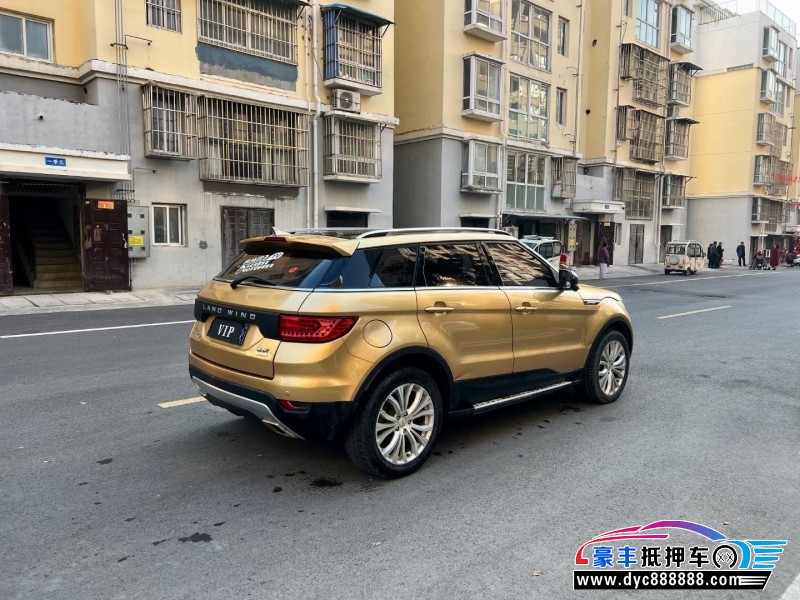 17年陆风X7轿车抵押车出售