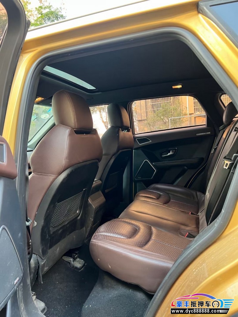 17年陆风X7轿车抵押车出售