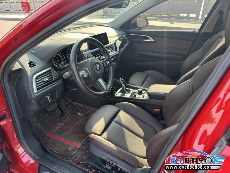 19年宝马1系轿车抵押车出售