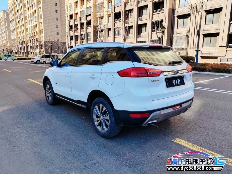 17年吉利博越轿车抵押车出售