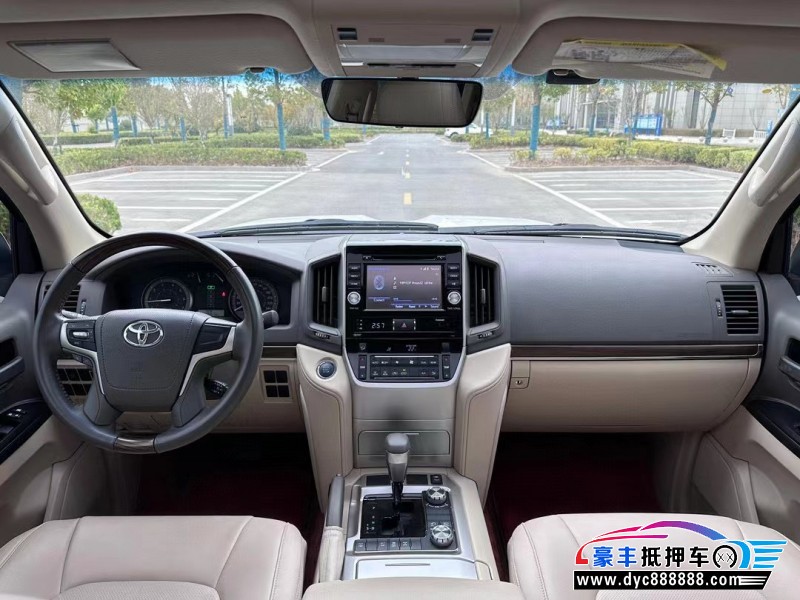 20年丰田兰德酷路泽轿车抵押车出售