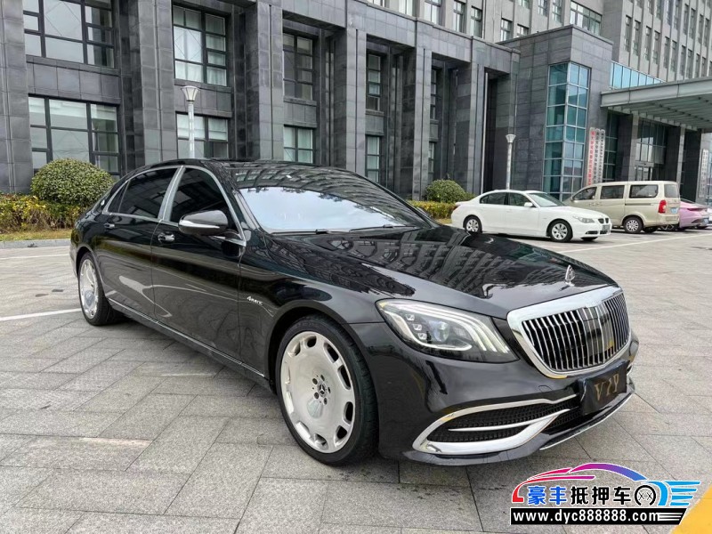 18年奔驰迈巴赫S级轿车抵押车出售