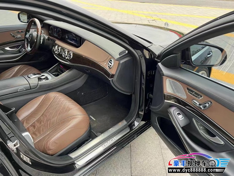 18年奔驰迈巴赫S级轿车抵押车出售