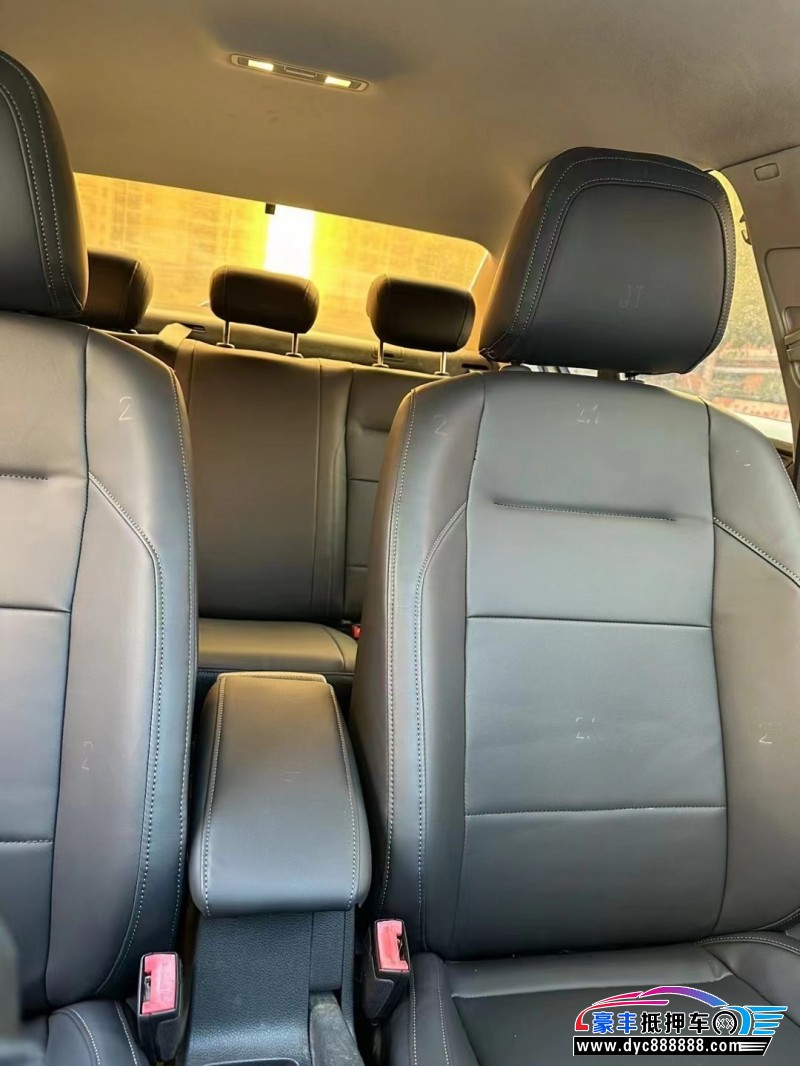 17年大众宝来轿车抵押车出售