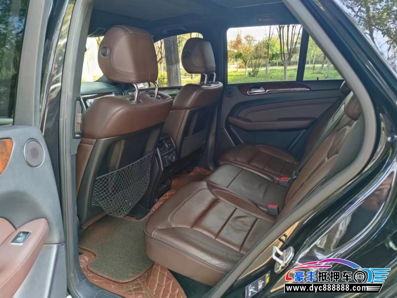 13年奔驰MLSUV抵押车出售