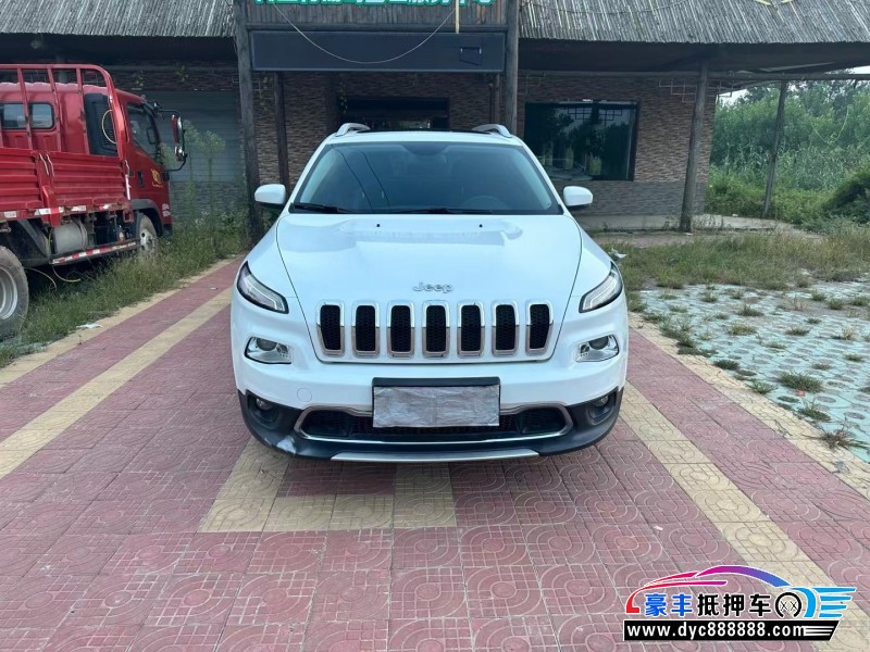 17年Jeep自由光SUV抵押车出售