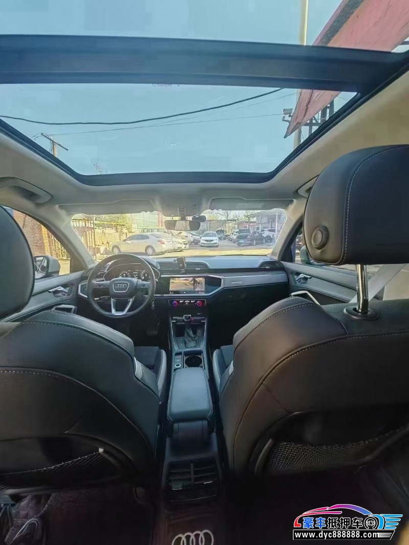 23年奥迪Q3轿车抵押车出售