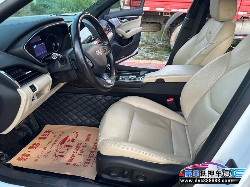 20年凯迪拉克CT5轿车抵押车出售