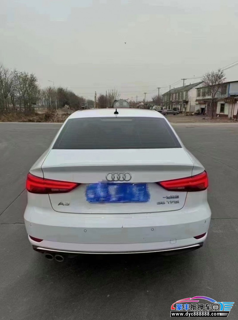 21年奥迪A3轿车抵押车出售