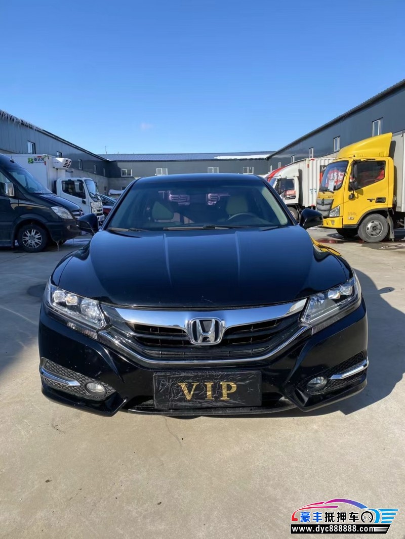 16年本田思铂睿轿车抵押车出售