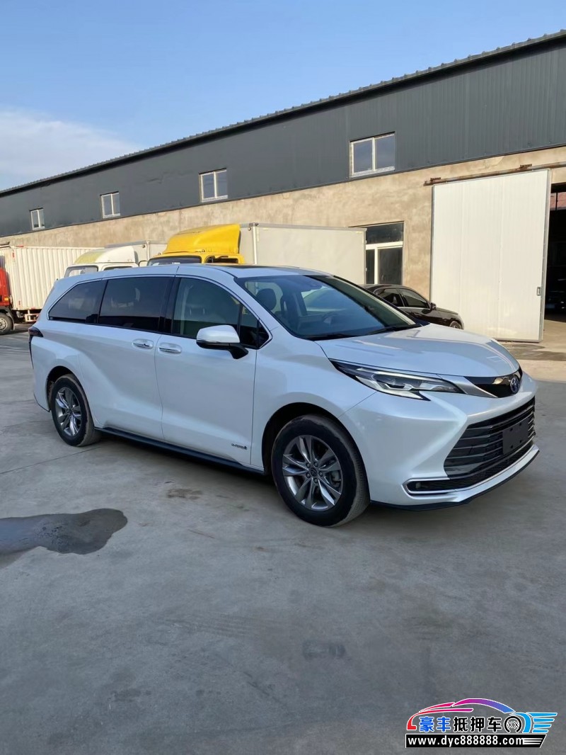 23年丰田塞纳轿车抵押车出售