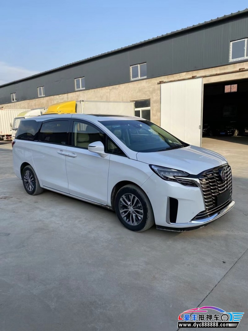 23年别克GL8轿车抵押车出售