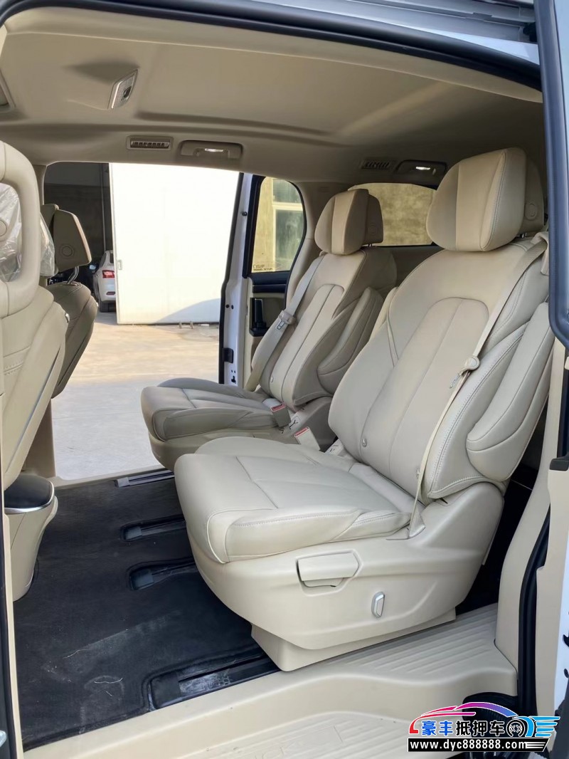 23年别克GL8轿车抵押车出售