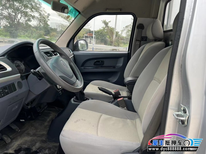 22年金杯T30轿车抵押车出售