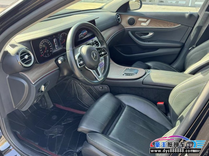 19年奔驰E轿车抵押车出售