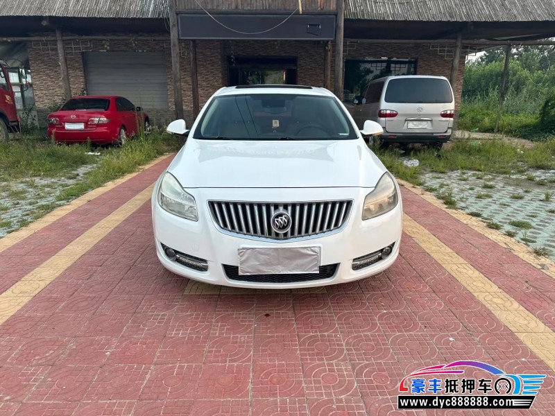 12年别克君威轿车抵押车出售