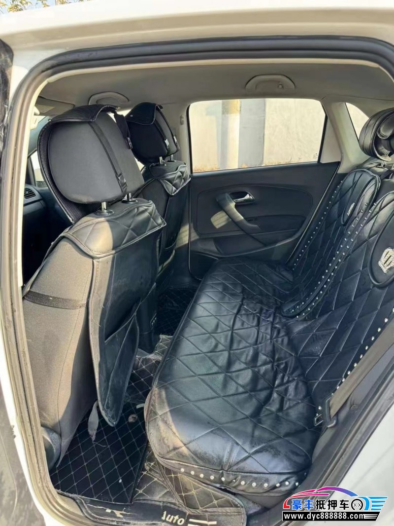 17年大众polo轿车抵押车出售