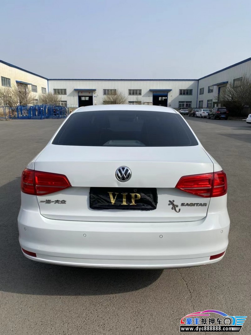 16年大众速腾轿车抵押车出售